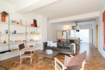 Stylish Flat w/ Terrace & Views by HostWise photo 4