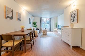 Lovely & Bright Flat by HostWise photo 4