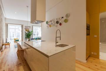 Stylish Old Stone Apartments by HostWise photo 3