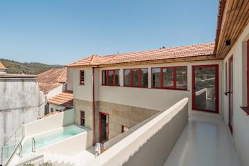Pool & Indoor Jacuzzi in Pedorido by HostWise photo 4