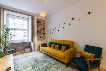 Historic Charm Flats for 10 by HostWise