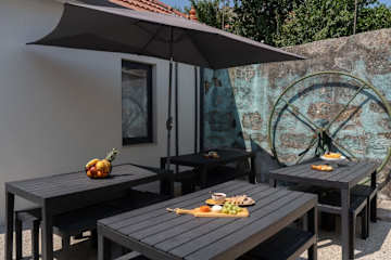 Authentic Studio 9 with Terrace by HostWise photo 3