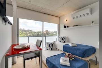 Lovely Flat w/ Balcony, Pool & Garage by HostWise photo 5