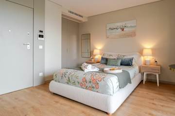 Elegant Studio w/ Balcony & Garage by HostWise photo 4