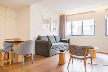 4 Santa Catarina Plaza Apartments by HostWise