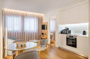 5 Santa Catarina Plaza Apartments by HostWise photo 3