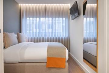 4 Santa Catarina Plaza Apartments by HostWise
