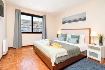 Bright & Spacious Flat by Host Wise photo 3