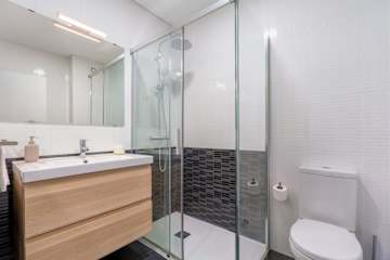 Duplex Studio in Art District by HostWise photo 5