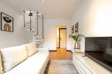 Duplex Studio in Art District by HostWise photo 4