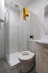 Peaceful & Bright Flat | Rocky Terrace by Host Wise photo 4