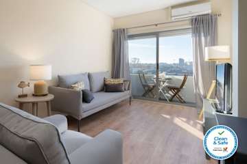 Gaya Avenue 201 - Flat w/ Balcony photo 3