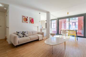 Stylish Open-Plan Flat with Garage by HostWise