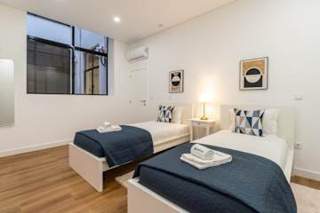Open-Plan Apartment in Downtown Porto by HostWise photo 4
