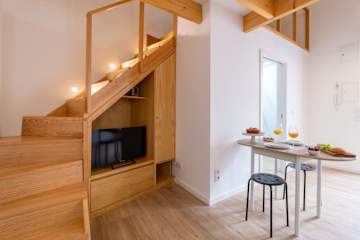 Authentic Studio 6 with Terrace by HostWise photo 4