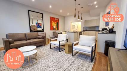 Altrincham Centre Flat | 2 Baths | Sleeps 6