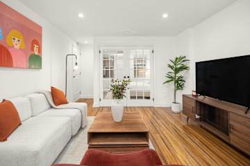 Photo #5 of Madison Gardens | Designer 1BR in Flatiron Brownstone