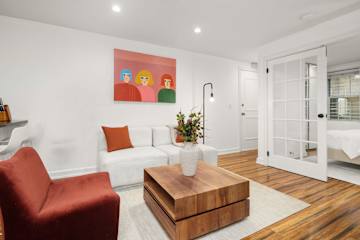 Photo #4 of Madison Gardens | Designer 1BR in Flatiron Brownstone