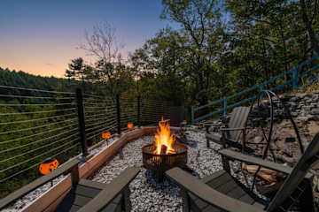 Gather 'round the fire pit for stories, s'mores, sunsets and unforgettable moments!