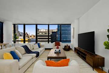 Photo #2 of Skyline II | 15th floor 3BR w/ Doorman, Gym, Pool