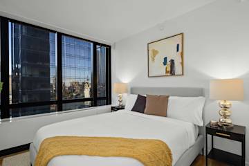 Photo #10 of Skyline II | 15th floor 3BR w/ Doorman, Gym, Pool