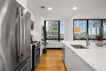 Photo #17 of Skyline I | 22nd floor 3BR w/ Doorman, Gym, Pool