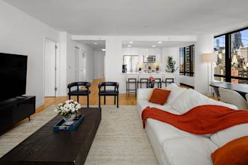 Photo #14 of Skyline I | 22nd floor 3BR w/ Doorman, Gym, Pool
