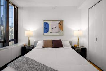 Photo #21 of Skyline I | 22nd floor 3BR w/ Doorman, Gym, Pool