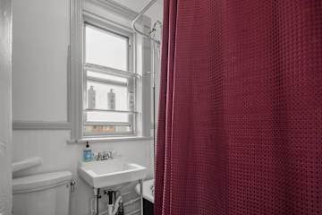 Photo #10 of Park Terrace | Spacious & Charming 2BR LES loft Photo #10 of Park Terrace | Spacious & Charming 2BR LES loft