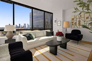 Photo #16 of Skyline III | 33rd-floor 3BR w/Doorman, Gym, and Pool