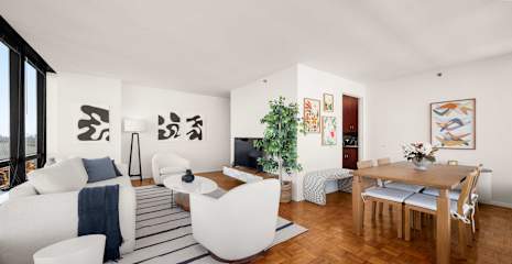 Photo #21 of Skyline IV | 38th-floor 3BR w/Doorman, Gym, and Pool