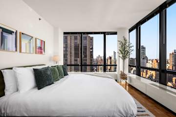 Photo #7 of Skyline IV | 38th-floor 3BR w/Doorman, Gym, and Pool