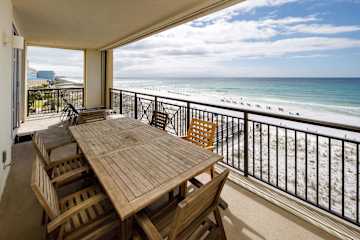 Bella Riva 301 Large Gulf Front condo