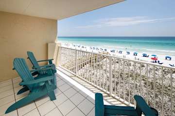 Gulf Side 402 Pet friendly gulf front condo