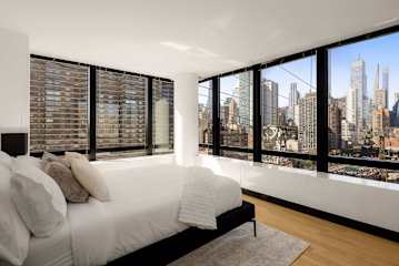 Photo #3 of Skyline V | 26th-floor 3BR w/Doorman, Gym, and Pool