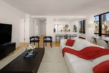 Photo #20 of Skyline V | 26th-floor 3BR w/Doorman, Gym, and Pool