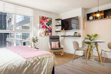 Cozy Ñuñoa Studio for 2 with Balcony Bliss