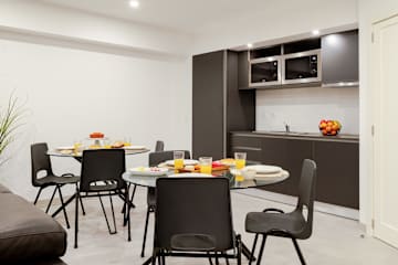 Bom Sucesso Executive Suite 8 by HostWise photo 4