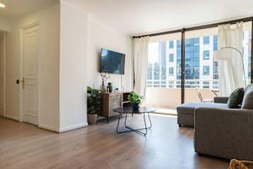 2BR Oasis with Pool Near MUT El Golf Retreat