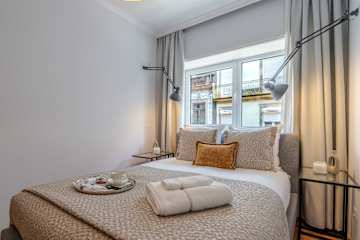 Light-Filled Cedofeita Apt by HostWise photo 2