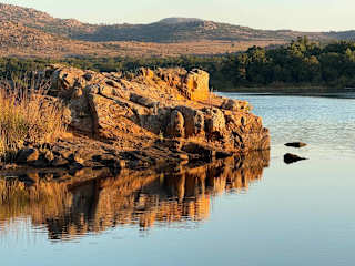 Granite Ridge Lodge: Main House+2 Private Hot Tubs