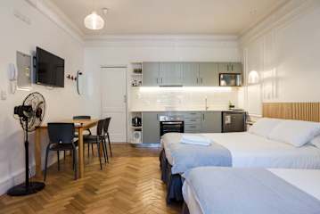 Stylish Studio in Providencia w/ Pool Access