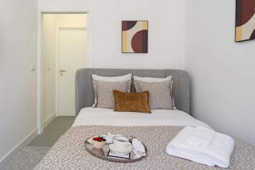 Bonfim Patio & Balcony Apartments by HostWise