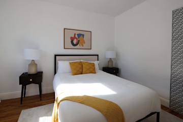 Photo #10 of Williamsburg Gardens | Classic 3BR Townhouse w/Private Yard