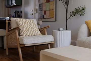 Photo #19 of Williamsburg Gardens | Classic 3BR Townhouse w/Private Yard