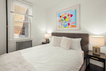 Photo #5 of Williamsburg Gardens | 3BR floor-through Unit with Private Yard