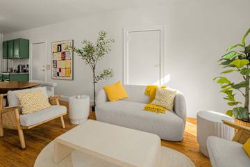 Photo #18 of Williamsburg Gardens | 3BR floor-through Unit with Private Yard