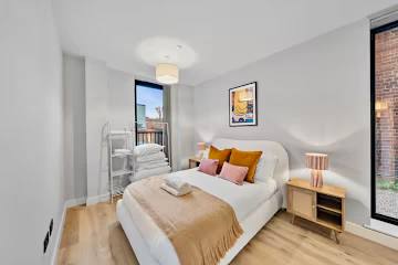 Stylish 1 Bed Apartment photo 6