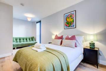 The Montague photo 2