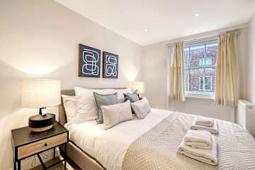 The Oak at Redwood Court photo 5